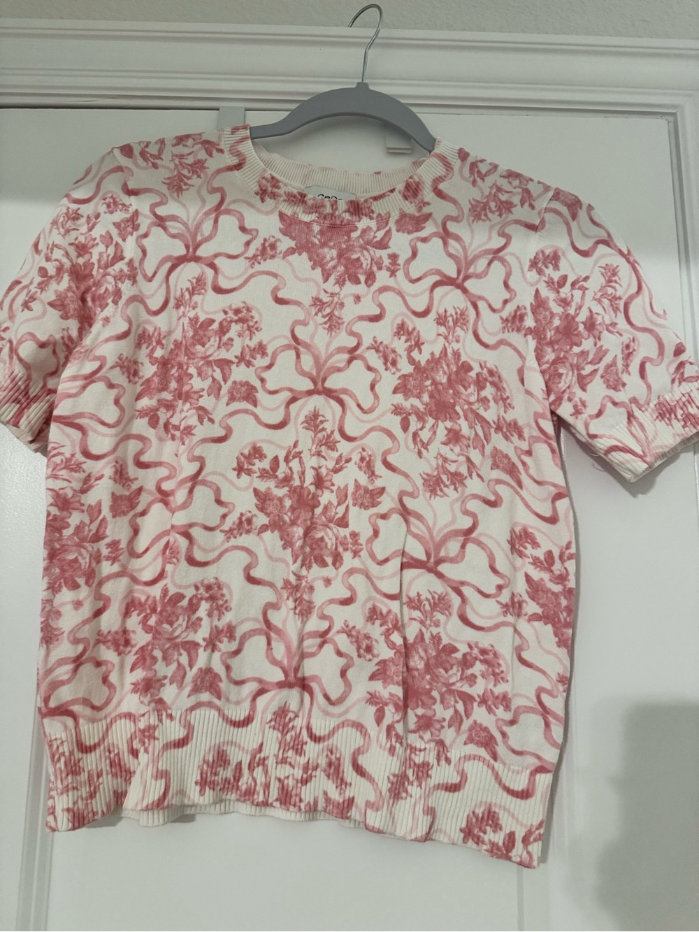 Cream & Dusty Rose Floral Knit Top by CeCe